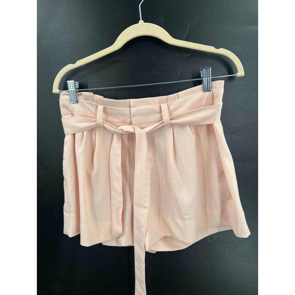 Banana Republic high rise pleated paperbag ballet pink shorts classic feminine 2